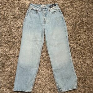 Abercrombie & Fitch high rise curve love the loose jeans 00 x-short